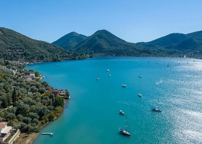 Unalome Seafront Luxury * Yénion